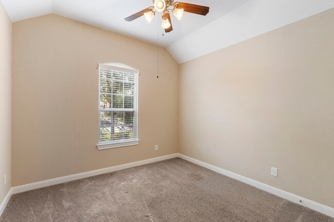 Building Photo - 18115 Westward Dale Dr