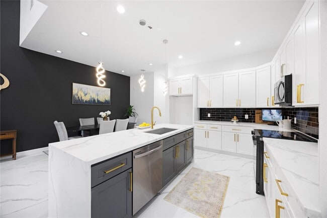 Building Photo - 5125 Doolittle Blvd