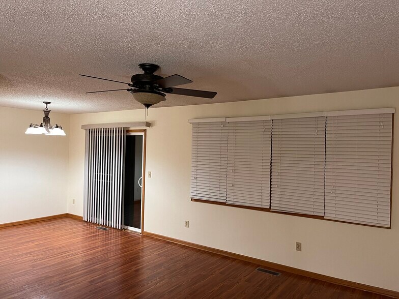 Building Photo - 4551 Scott Trl