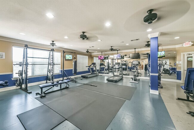 Building Photo - 1711 Old Spanish Trl