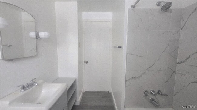 Building Photo - 359 Wrexham Ct N