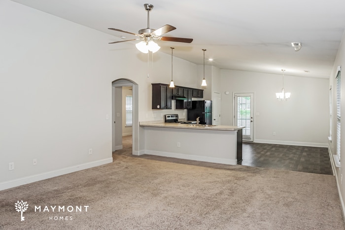 Building Photo - 236 Bermuda Lakes Dr