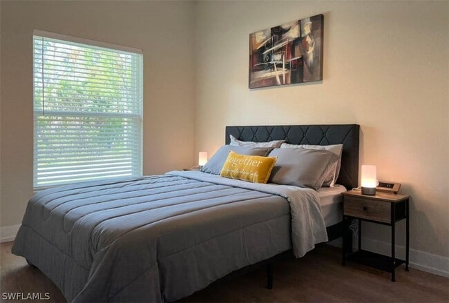 Building Photo - 312 Bamboo Dr