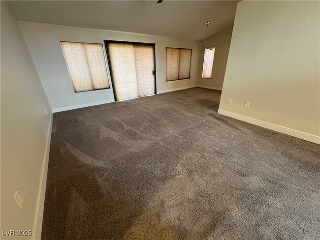Building Photo - 8832 Villa Ridge Dr