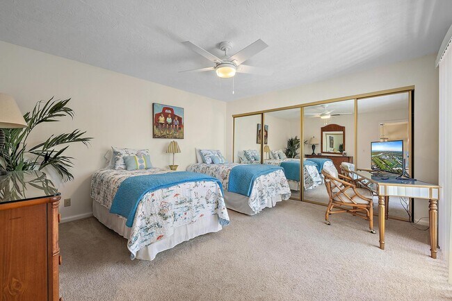 Building Photo - 1420 Ocean Way