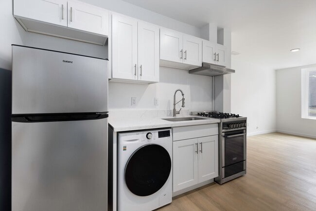 Interior Photo - Buena Vista
