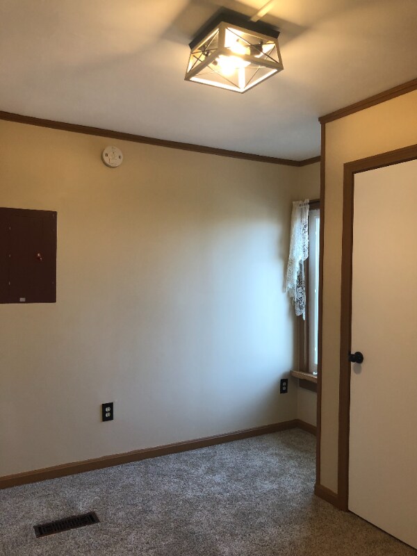 Building Photo - 91 Forest Ave