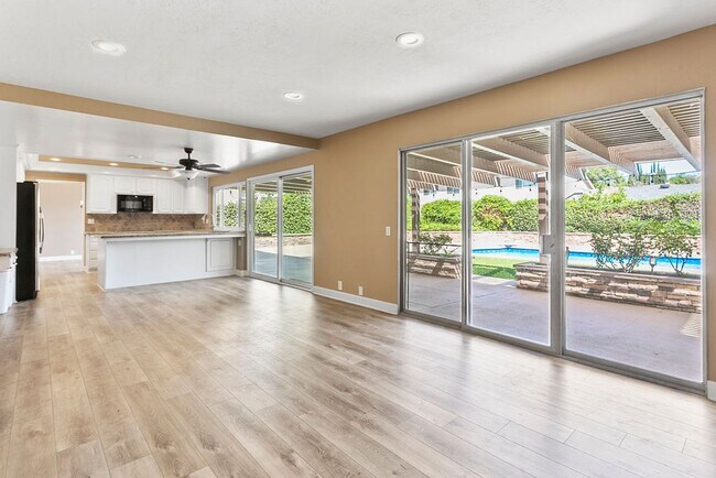 Building Photo - Upgraded Pool Home in Wonderful Mission Vi...