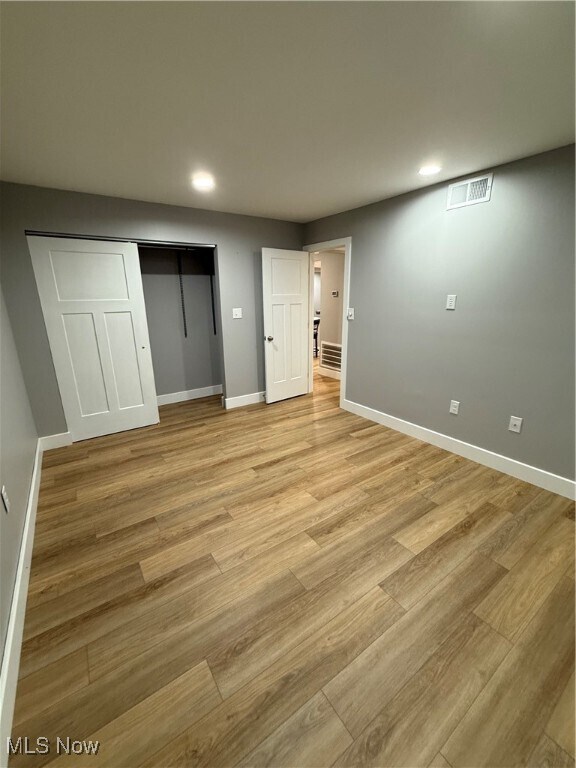 Building Photo - 2985 Fairway Ln