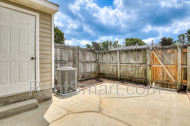 Building Photo - 4686 Brookwood Ln