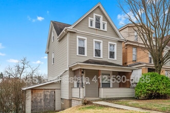 Building Photo - 134 Wynoka St