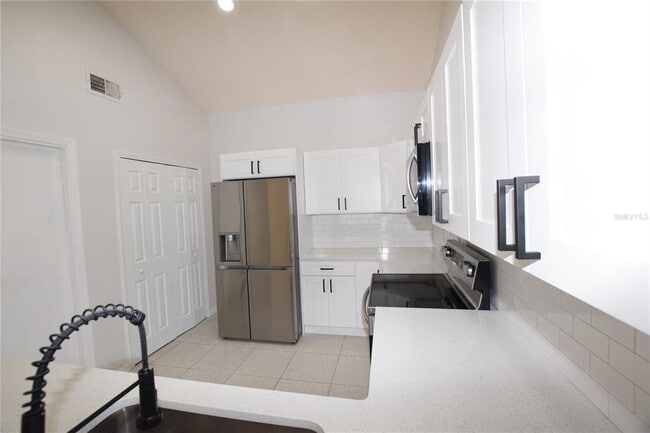 Building Photo - 7313 Spring Villas Cir