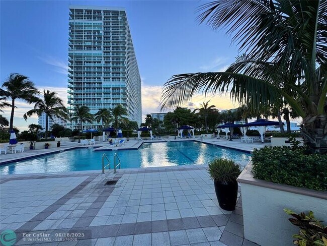 Primary Photo - 2100 S Ocean Ln