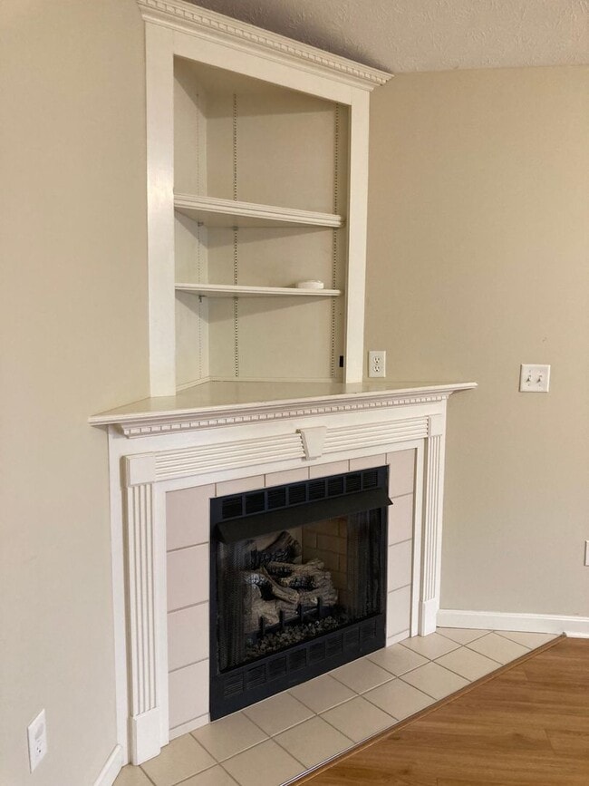 Building Photo - 106 Walnut Trace Cir