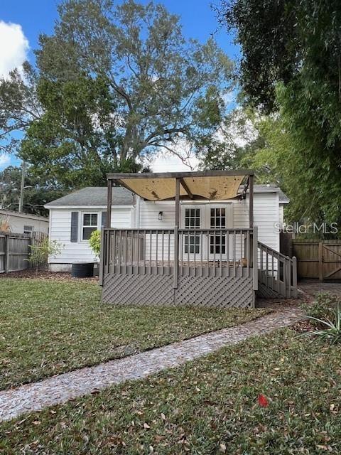 Building Photo - 1312 E Kaley St