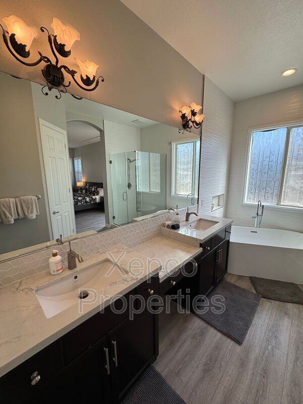 Building Photo - 137 Traviso Dr