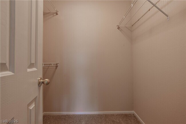 Building Photo - 1636 Coyote Run Dr