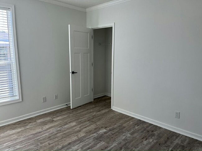Building Photo - 1662 Coralwood Ln