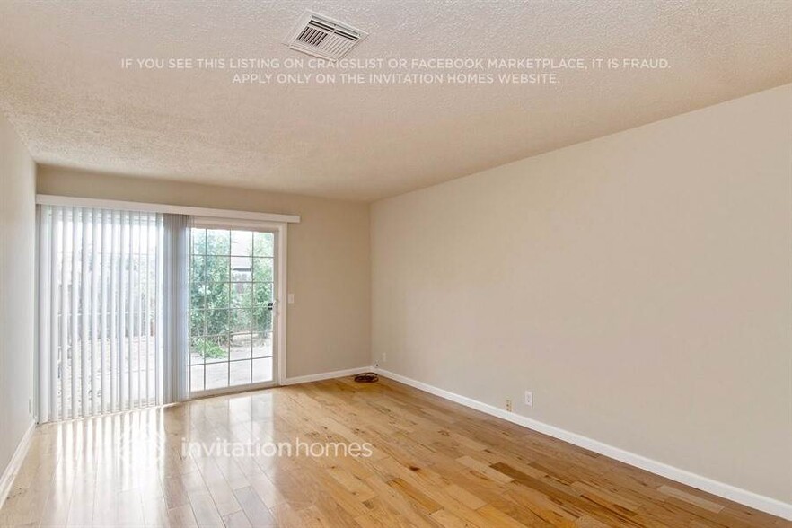 Building Photo - 125 Kennison Ct