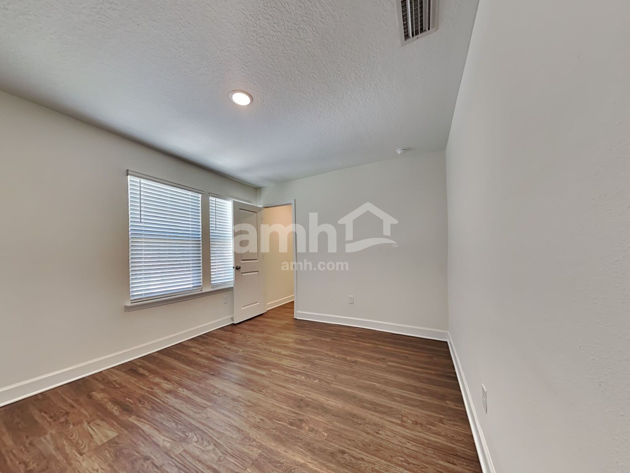 Building Photo - 1155 Tan Tara Trail