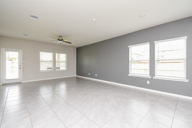 Building Photo - 21502 Carbone Ln