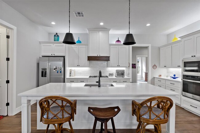 Building Photo - 3534 Parmer Crk