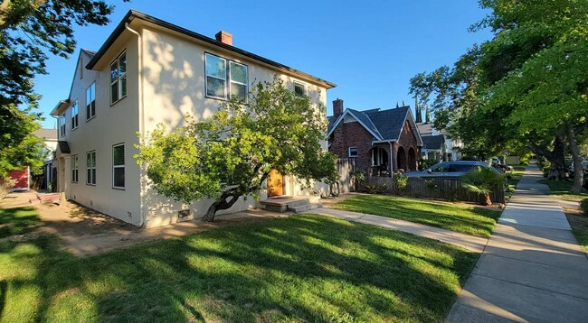 Building Photo - 1301 Santa Ynez Way