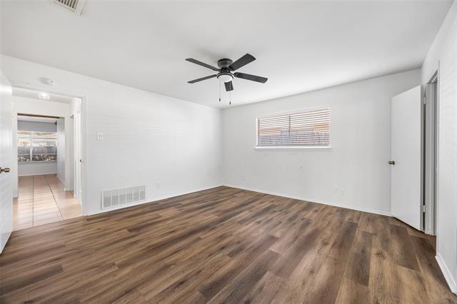 Building Photo - 1320 Willow Wood Ct