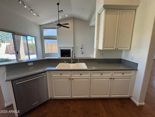 Building Photo - 11678 E Appaloosa Pl