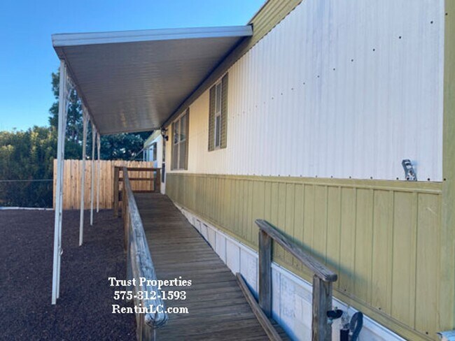Building Photo - 244 Mule Deer Dr