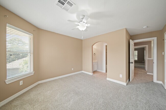 Building Photo - 5403 Indian Shores Ln