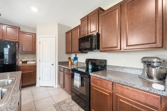 Building Photo - 4244 Unbridled Song Dr