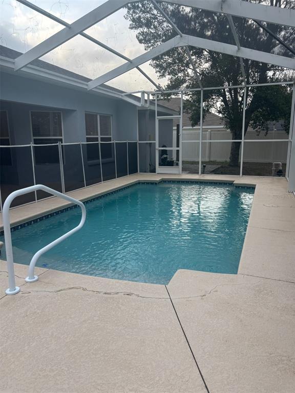 Building Photo - 2222 Champlain Ave