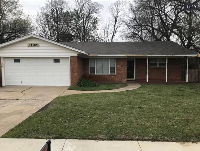 Primary Photo - Beautiful 4 Bedroom 2 Bath home