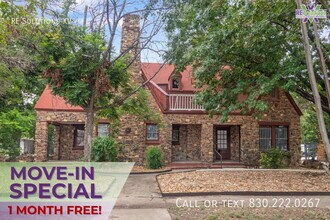 Building Photo - 1618 W Kings Hwy