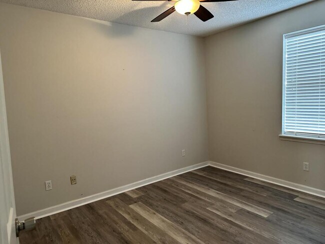 Building Photo - 156 Wyatt Cove