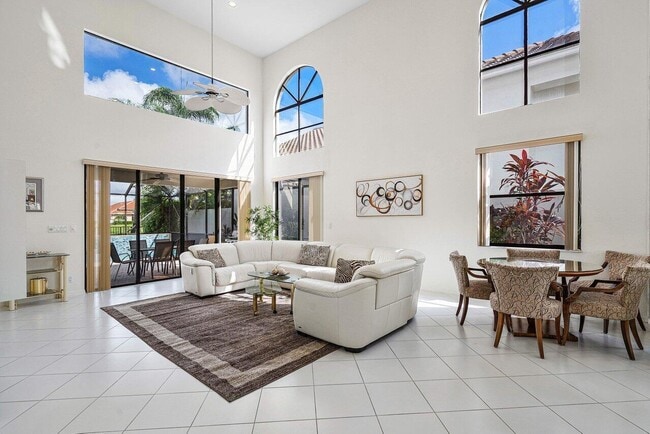 Building Photo - 17099 Ryton Ln