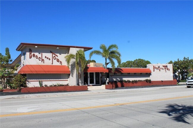 Building Photo - 1010 S Federal Hwy