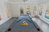 Building Photo - 750 SE Maynard Rd