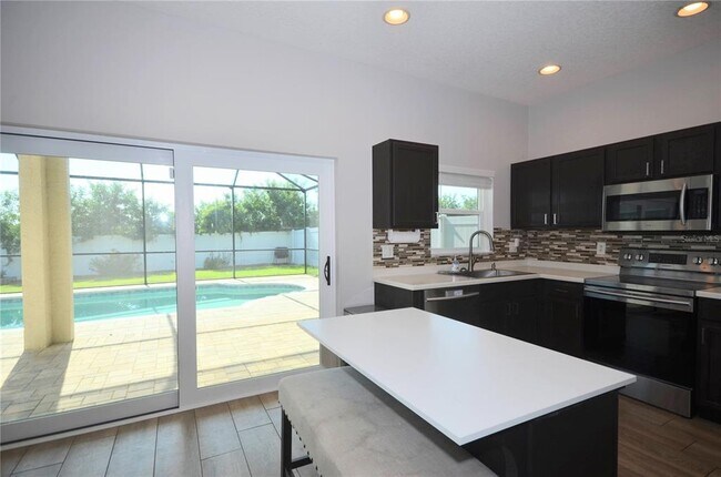 Building Photo - 1625 Emerald Hill Way