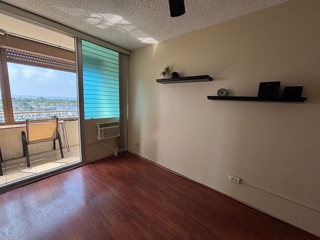 Building Photo - 1676 Ala Moana Blvd