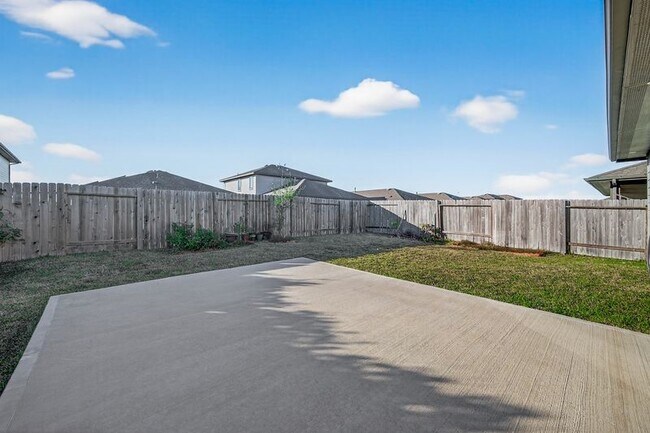 Building Photo - 7538 Keystone Blossom Trl