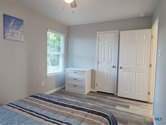 Building Photo - 3705 Dogwood Ln