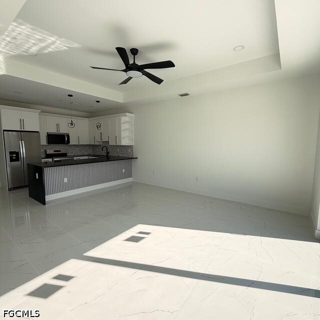 Building Photo - 209-211 W 12th St