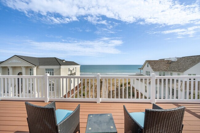 Building Photo - 509 Debordieu Blvd