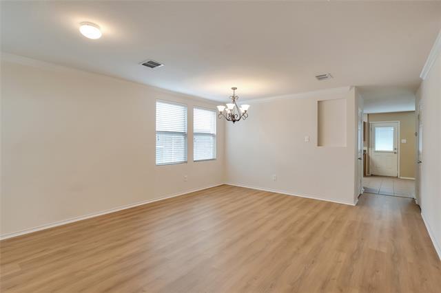 Building Photo - 12885 Pearson Dr