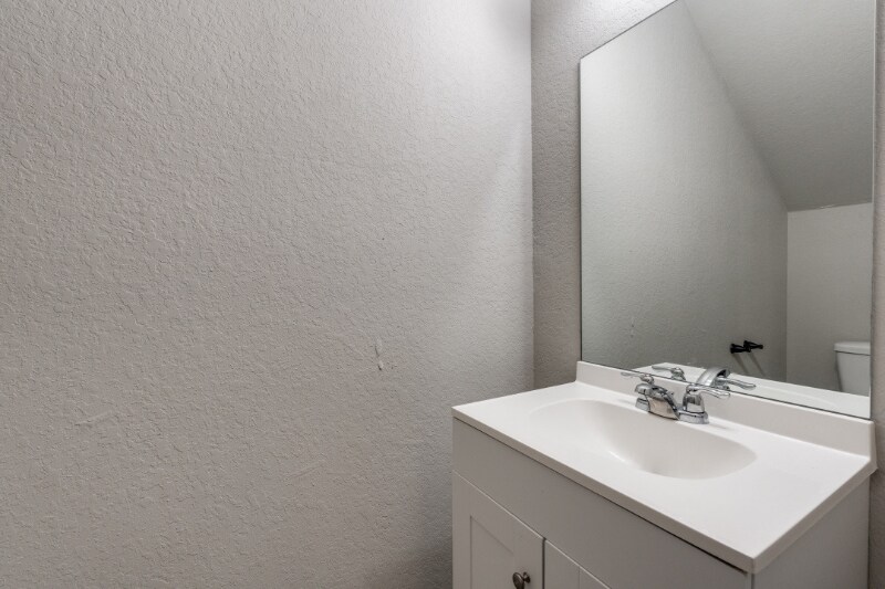 Building Photo - 7813 Savannah Brooks
