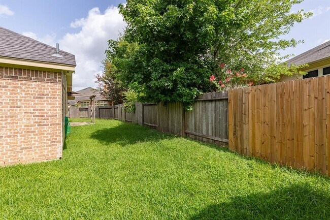 Building Photo - 13039 Golden Water Ct