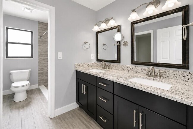 Building Photo - 6530 Bimini Ct