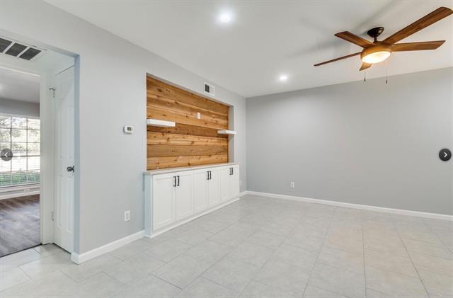 Building Photo - 12888 Montfort Dr
